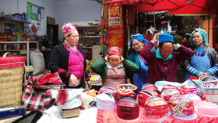 gulong-miao-1.jpg gulong-miao-1.jpg